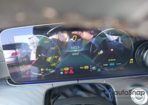 2021 Mercedes-Benz E 450 z USA, uszkodzony, nr VIN W1K1J5JB0MF167949